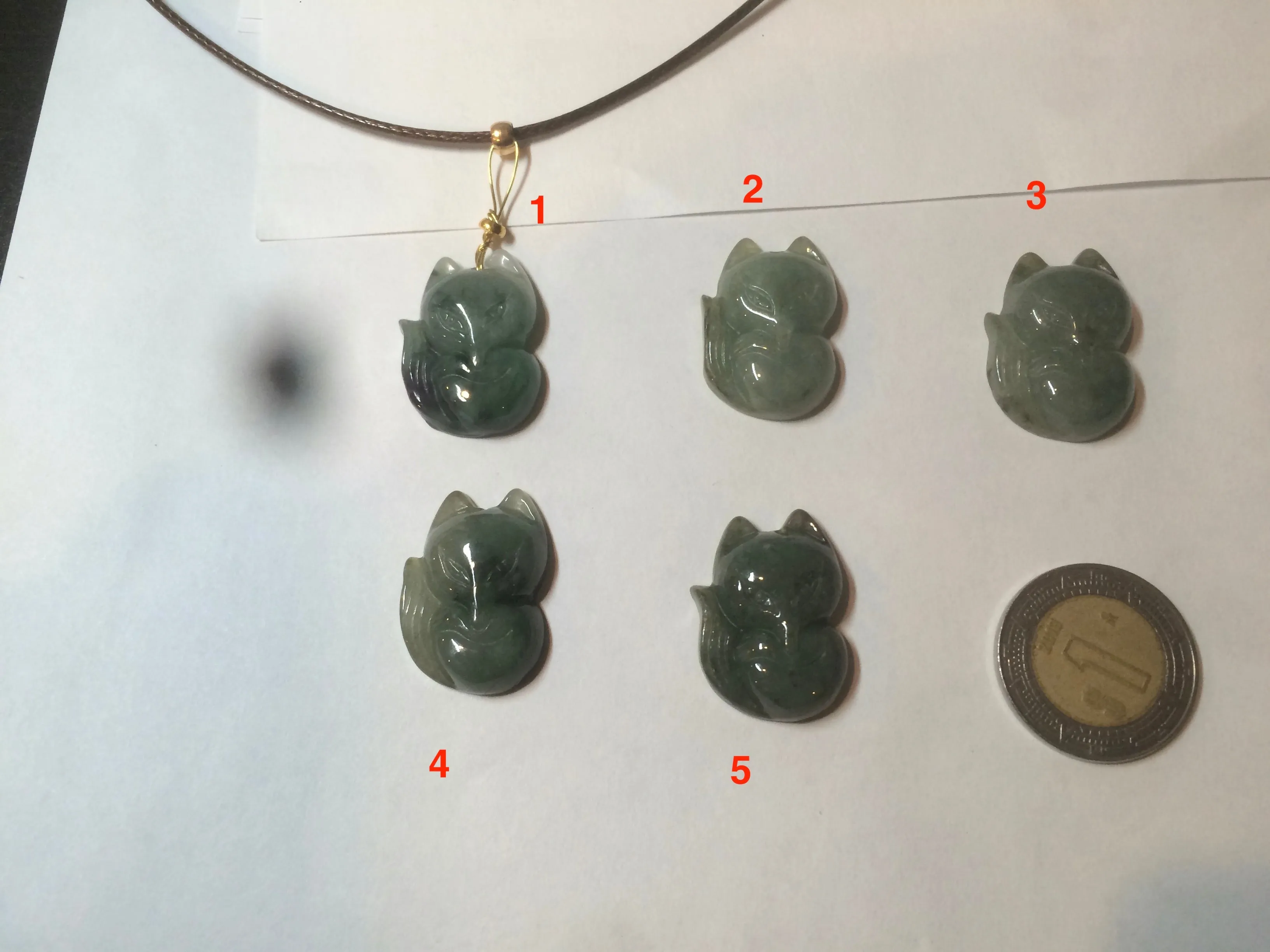 100% natural type A dark green/black jadeite jade fox pendant necklace C34