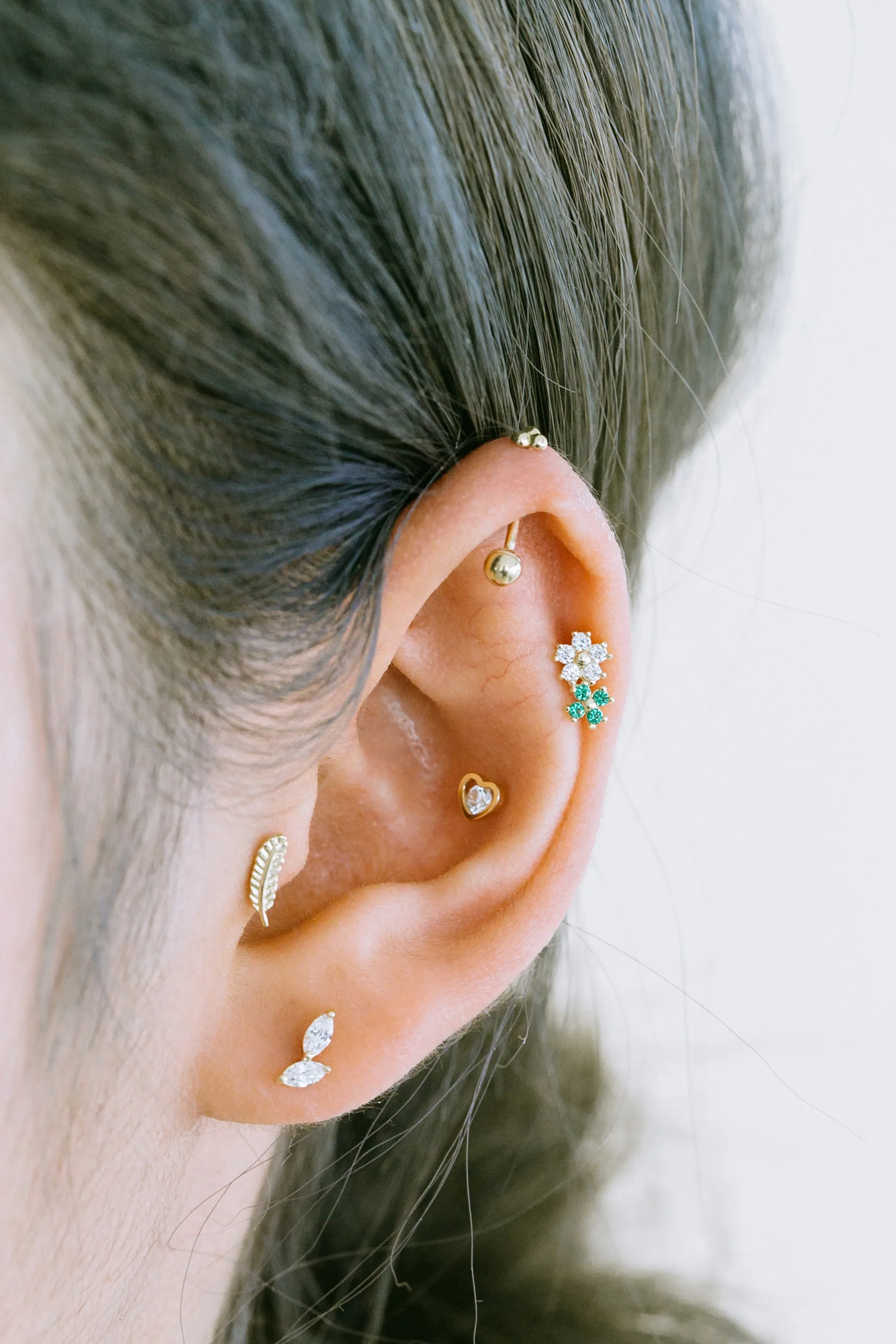 14k Real Solid Gold CZ Green Four Leaf Clover Tragus Helix Inner Conch Cartilage Barbell Ear Post Stud Earring Piercing