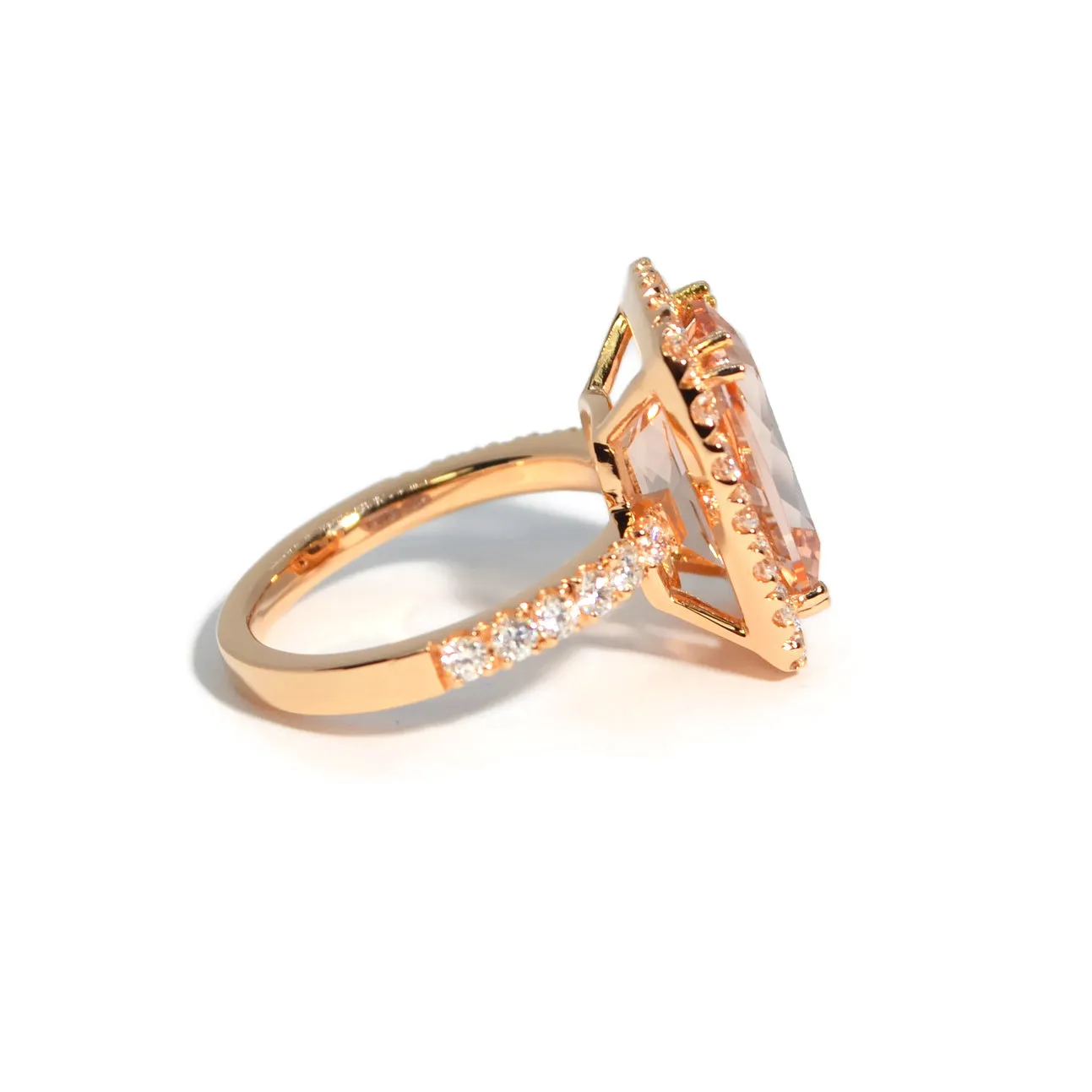 A & Furst - Dynamite - Cocktail Ring with Morganite and Diamonds, 18k Rose Gold