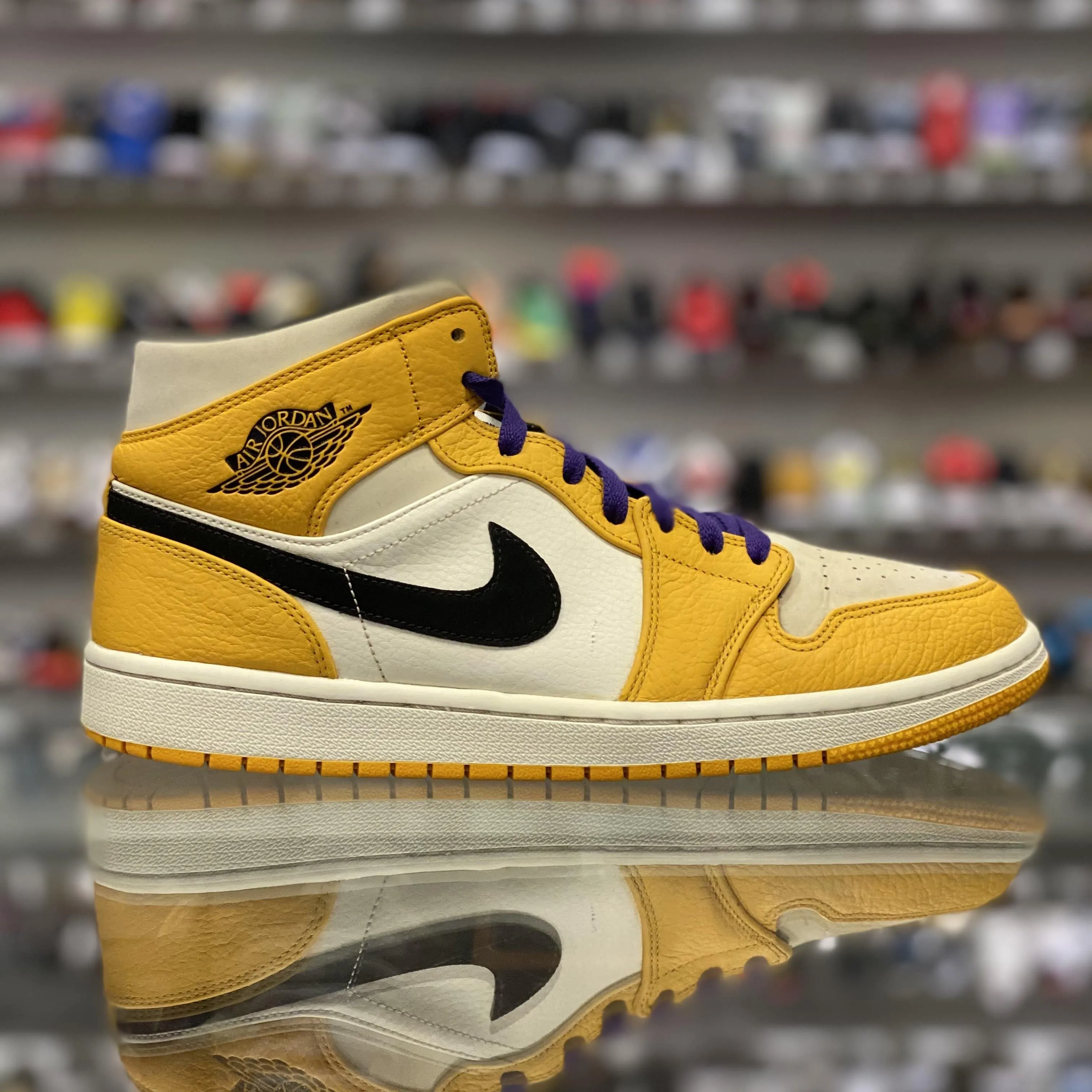 Air Jordan 1 Mid "Lakers”