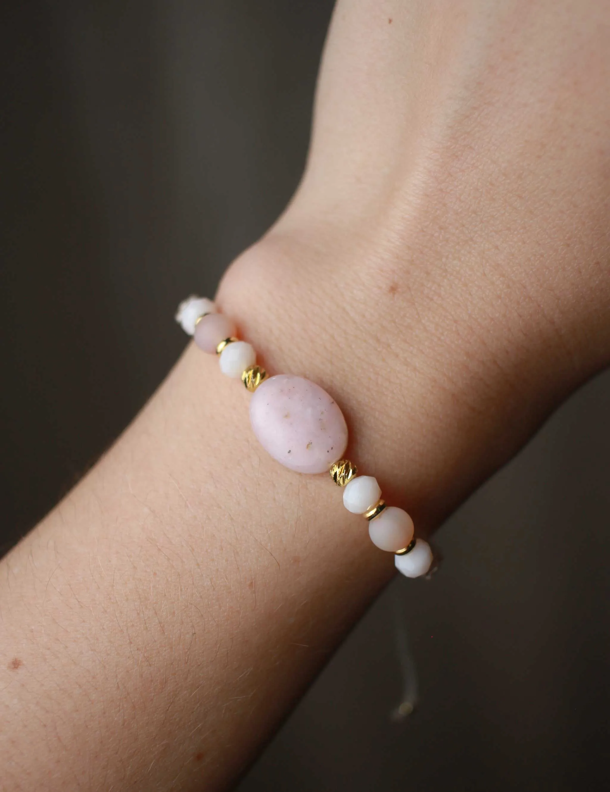 Amelia Bracelet in Pink