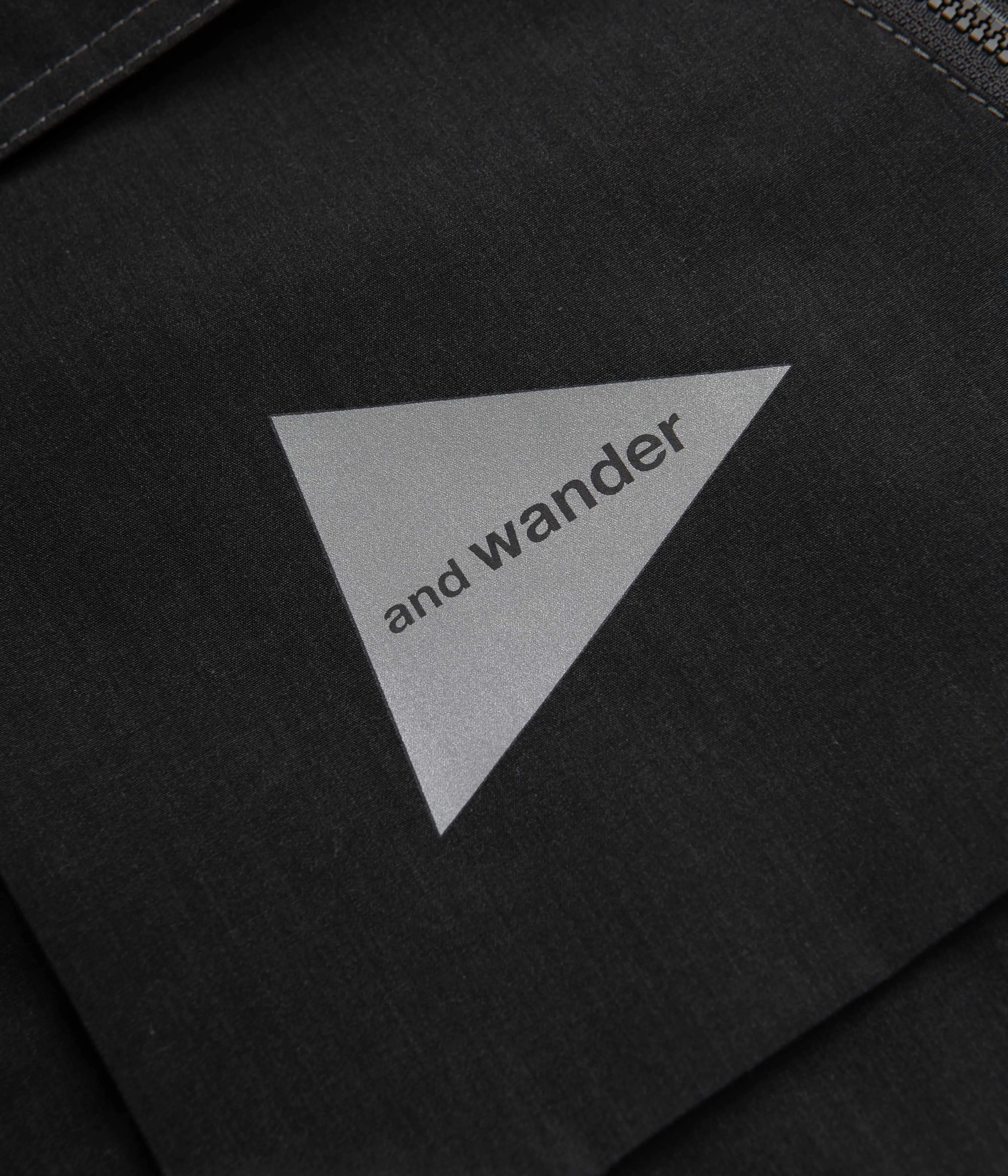 and wander Kevlar Vest - Charcoal