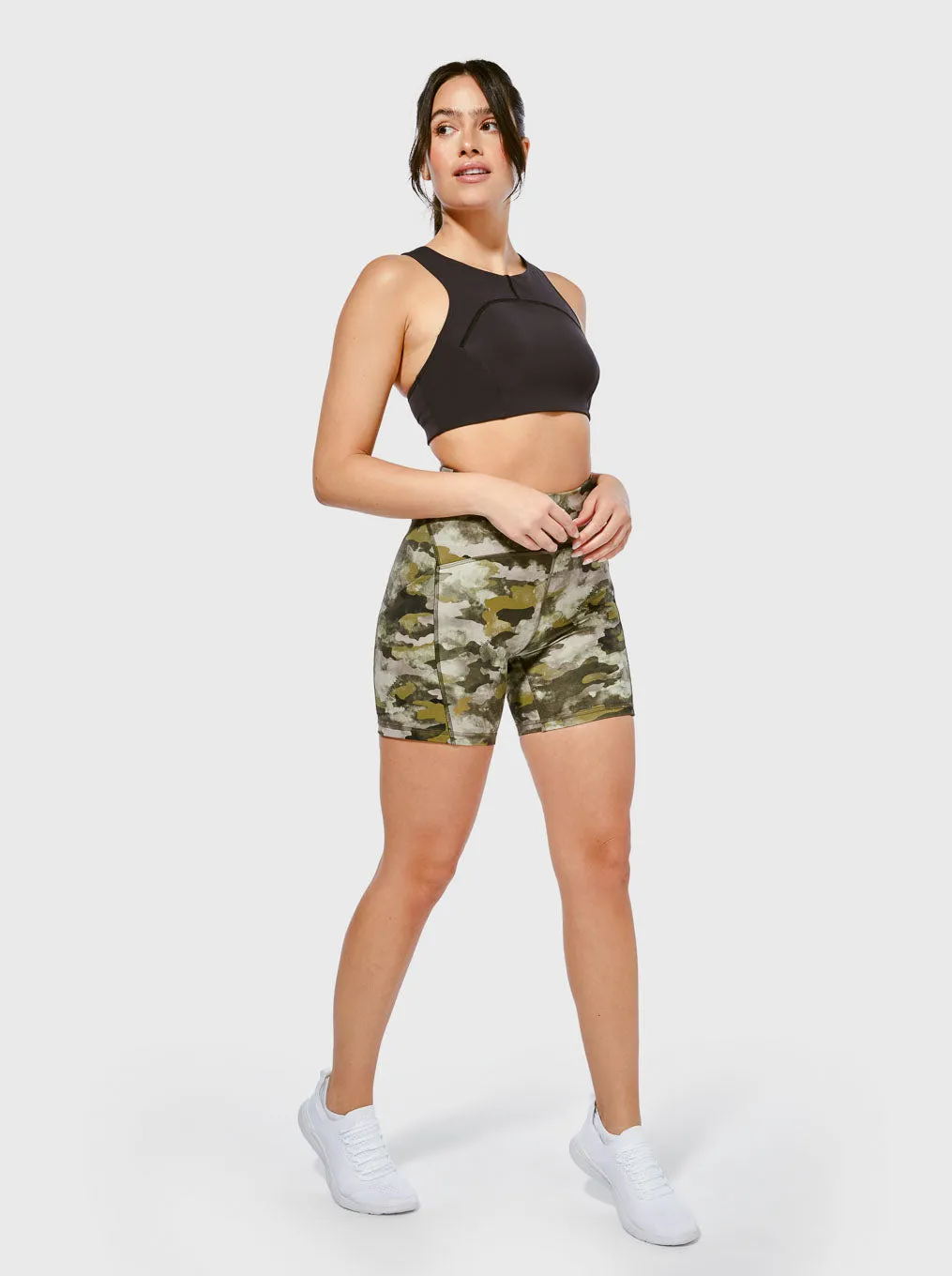 LULULEMON JUNIPER CAMO POWER THRU HR SHORT 6"