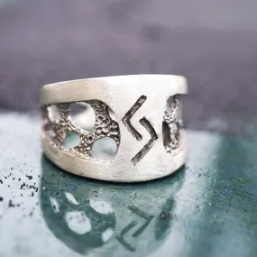 Rune ring JERA