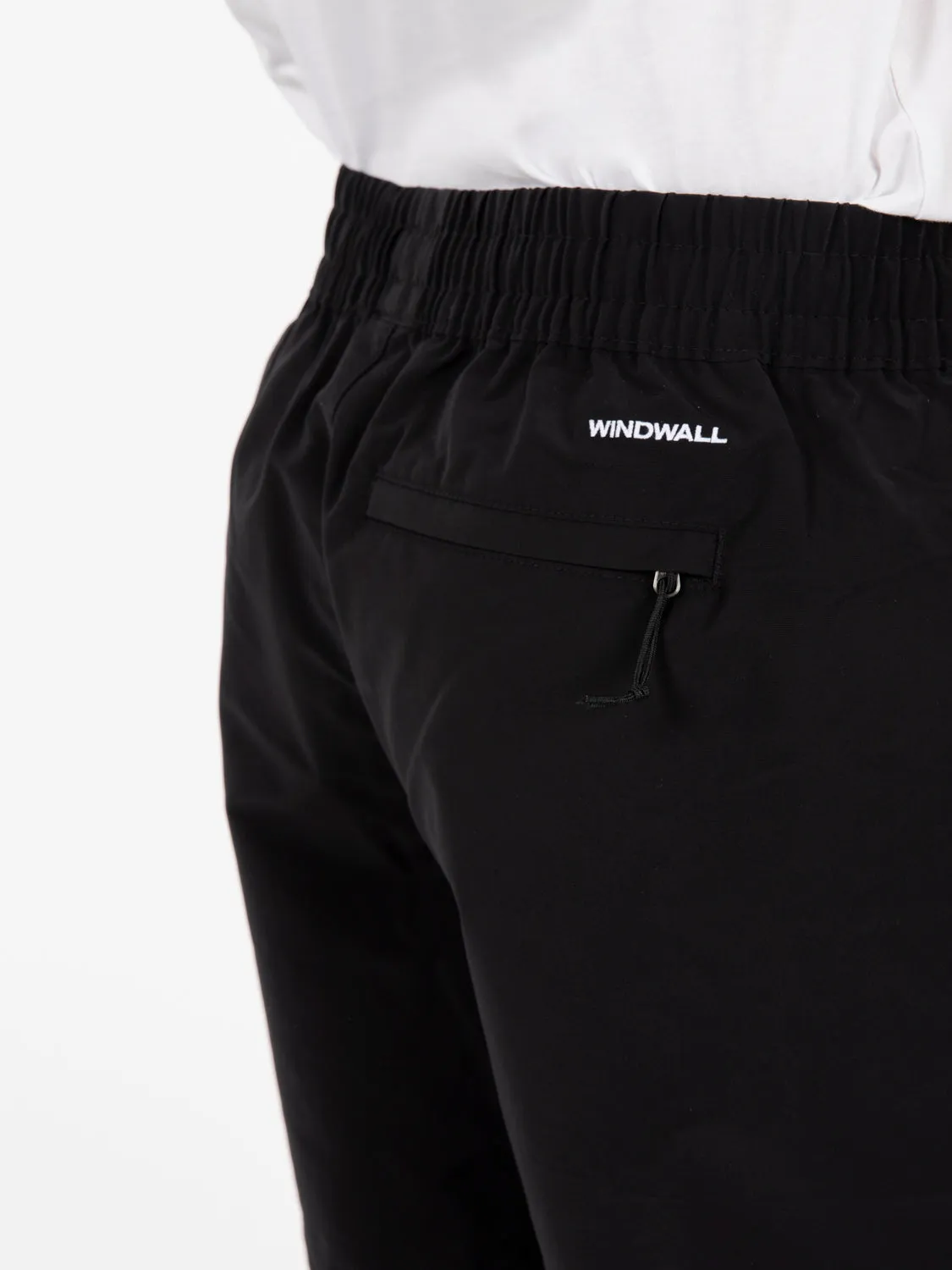 Short M easy wind tnf black