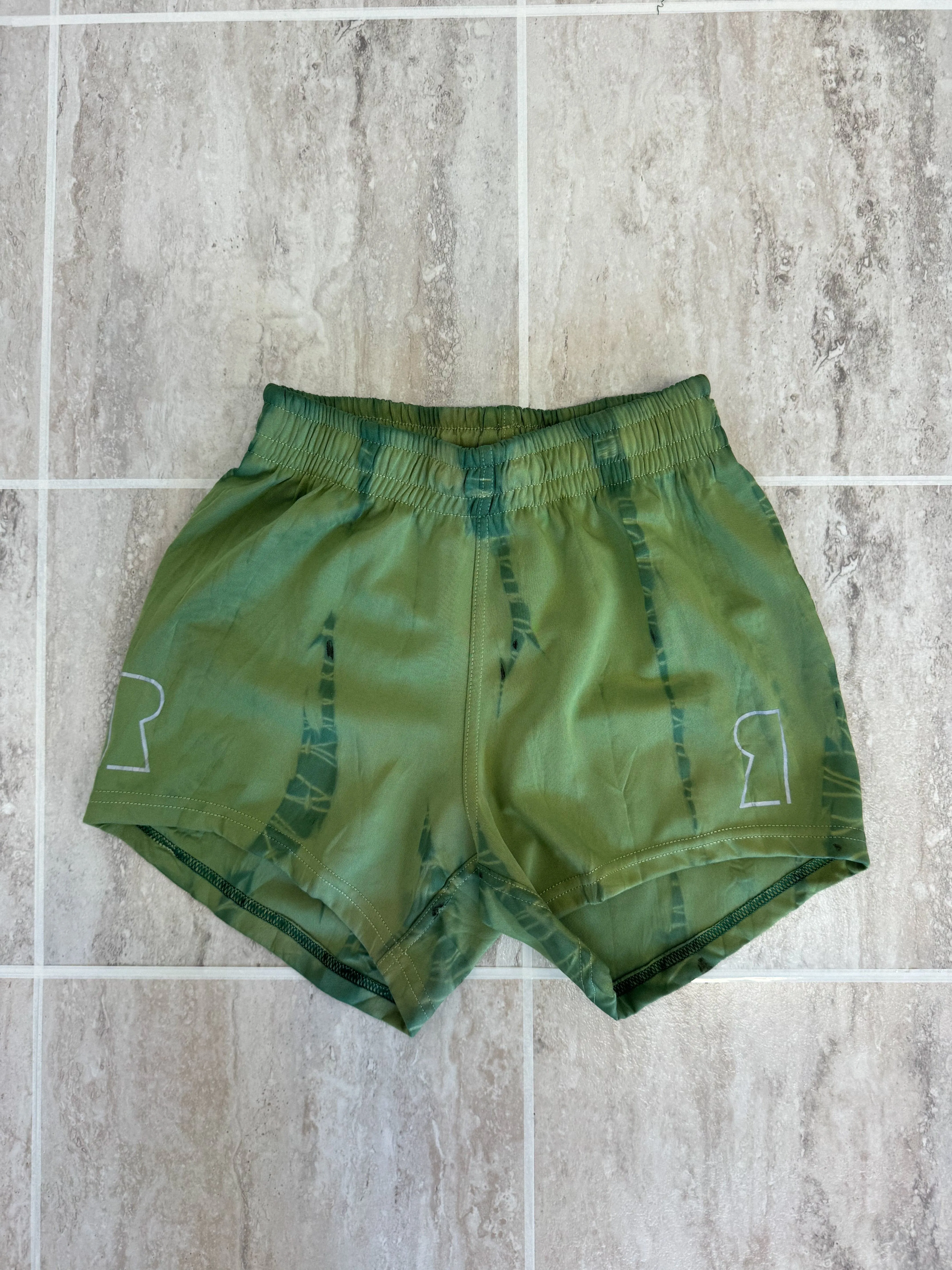 Teammate Short in Kiwi Batik Dye // Limited Edition