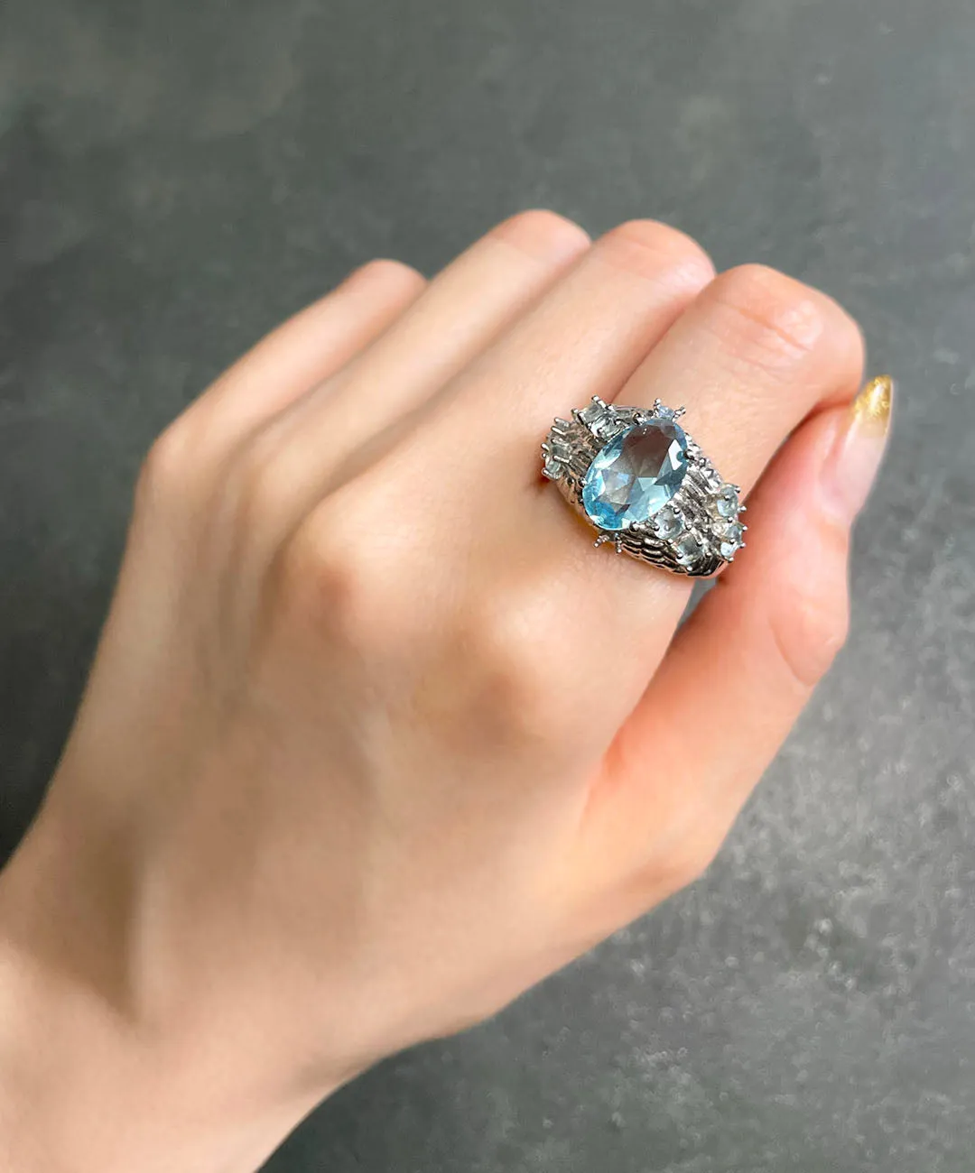 【USA輸入】ヴィンテージ アクアブルー ビジュー リング/Vintage Aqua Blue Bijou Ring