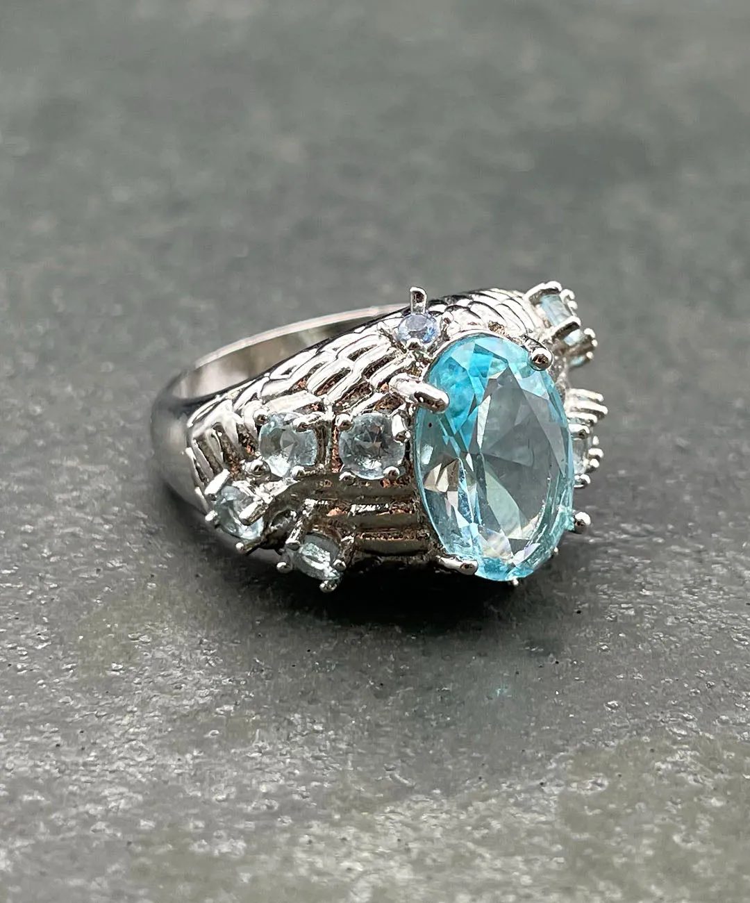 【USA輸入】ヴィンテージ アクアブルー ビジュー リング/Vintage Aqua Blue Bijou Ring