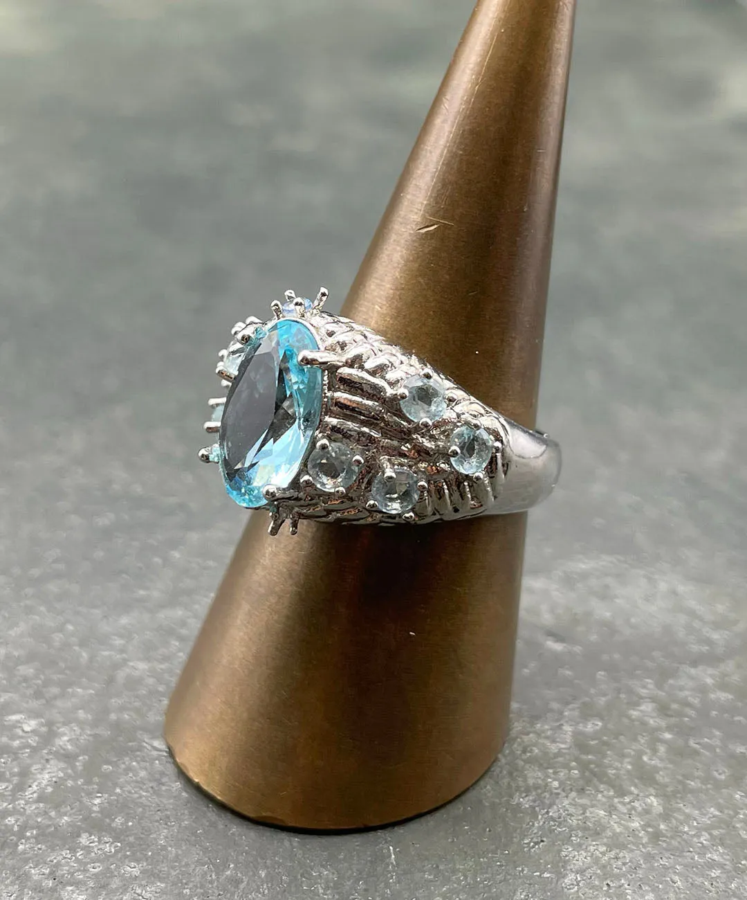 【USA輸入】ヴィンテージ アクアブルー ビジュー リング/Vintage Aqua Blue Bijou Ring