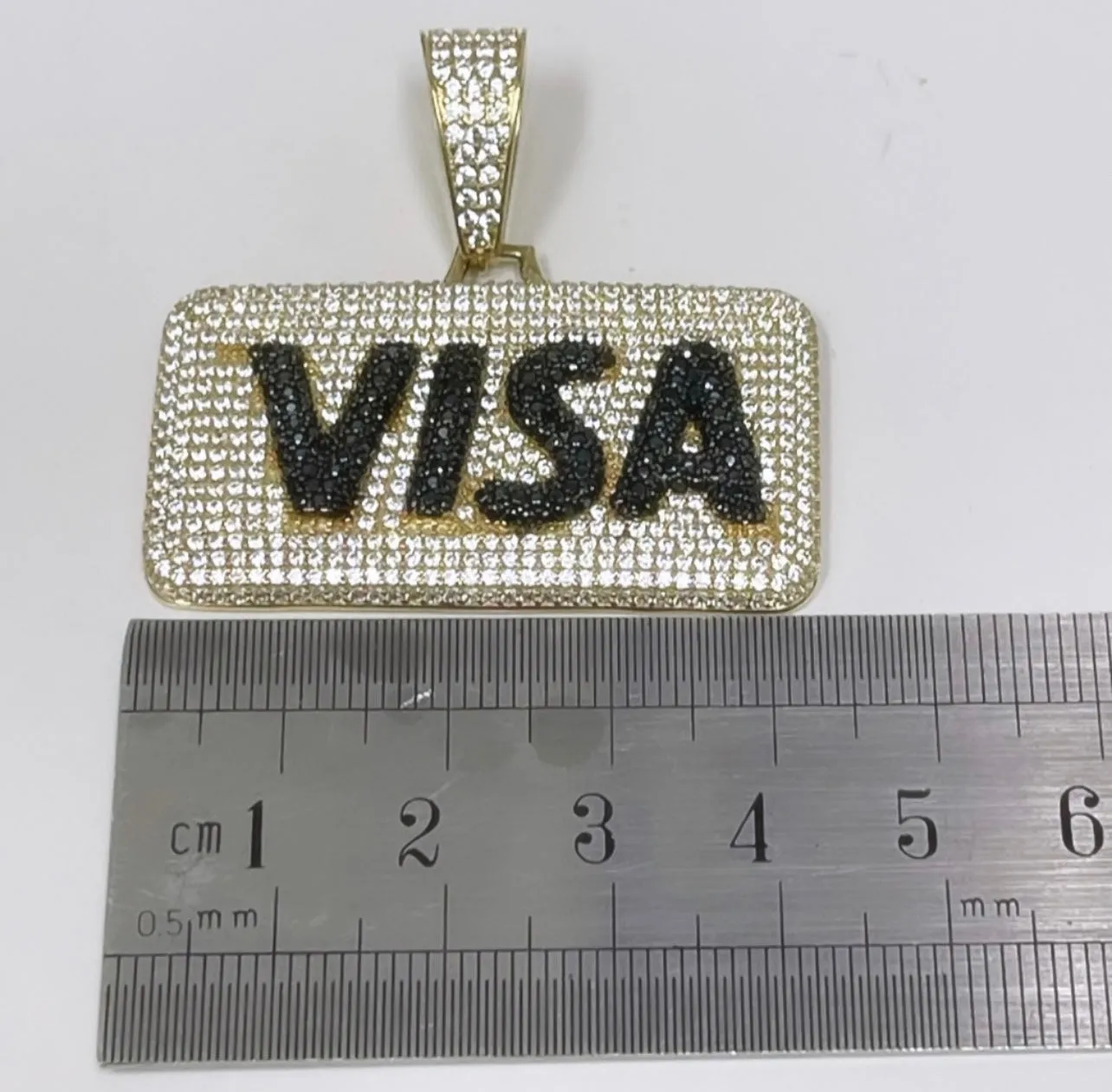 Visa pendant P389